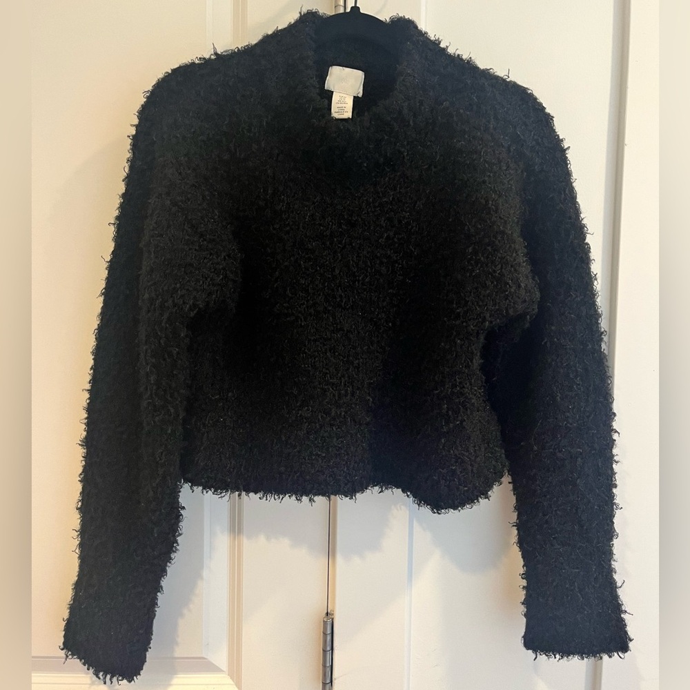 XS H&M Teddy Sweater, Black